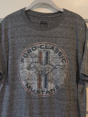 Ford Men's Heather Gray Mustang Graphic Tee with Red & Blue Stripe Large Pony